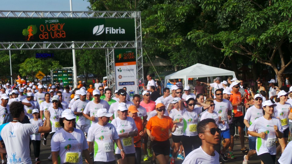 Corrida "O Valor da Vida" arrecada mais de quatro toneladas de alimentos