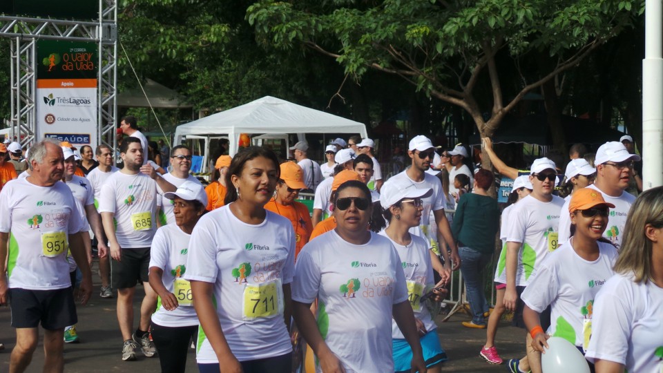 Corrida "O Valor da Vida" arrecada mais de quatro toneladas de alimentos