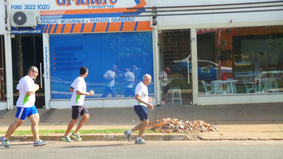 Corrida "O Valor da Vida" arrecada mais de quatro toneladas de alimentos