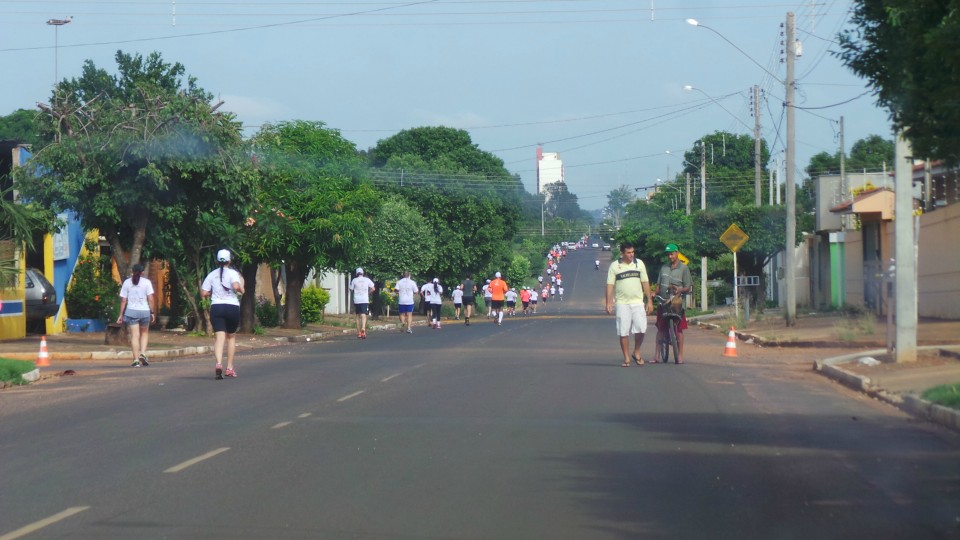 Corrida "O Valor da Vida" arrecada mais de quatro toneladas de alimentos