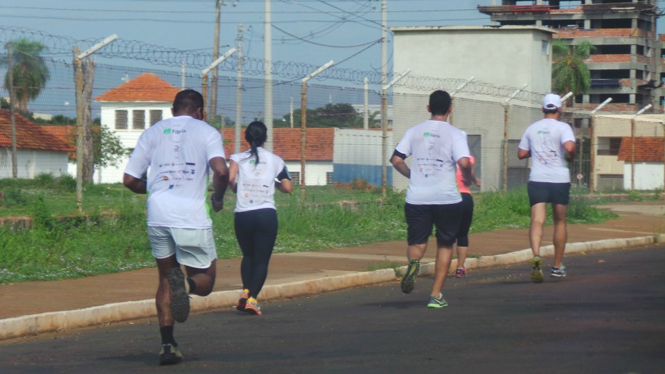 Corrida "O Valor da Vida" arrecada mais de quatro toneladas de alimentos