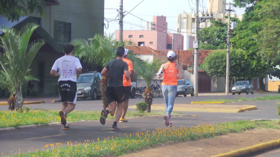 Corrida "O Valor da Vida" arrecada mais de quatro toneladas de alimentos