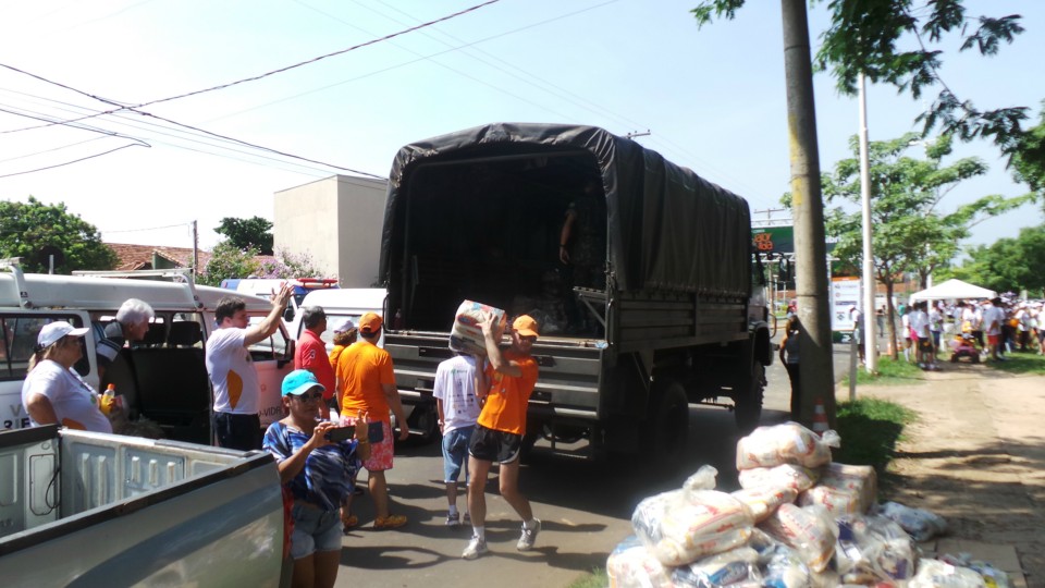 Corrida "O Valor da Vida" arrecada mais de quatro toneladas de alimentos