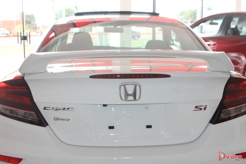 Lançamento esportivo da Honda já está exposto na Endo Car de Três Lagoas