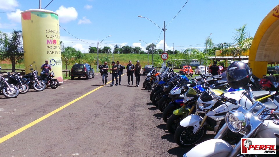 Irmã Norma e motociclistas de várias regiões prestigiam festa beneficente no Arenamix