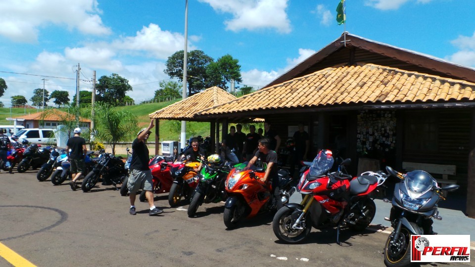 Irmã Norma e motociclistas de várias regiões prestigiam festa beneficente no Arenamix