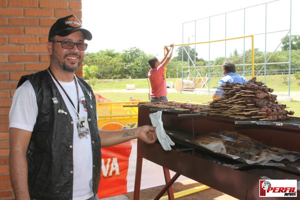 Irmã Norma e motociclistas de várias regiões prestigiam festa beneficente no Arenamix