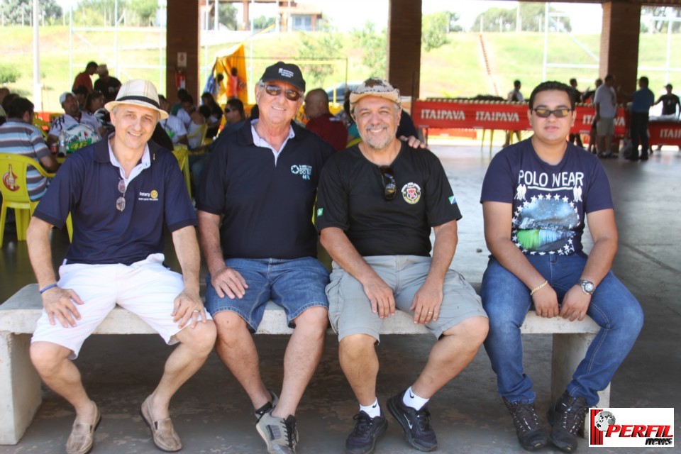 Irmã Norma e motociclistas de várias regiões prestigiam festa beneficente no Arenamix