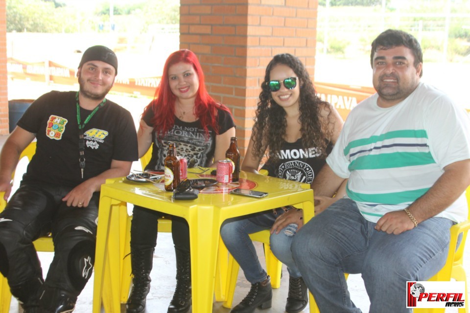 Irmã Norma e motociclistas de várias regiões prestigiam festa beneficente no Arenamix