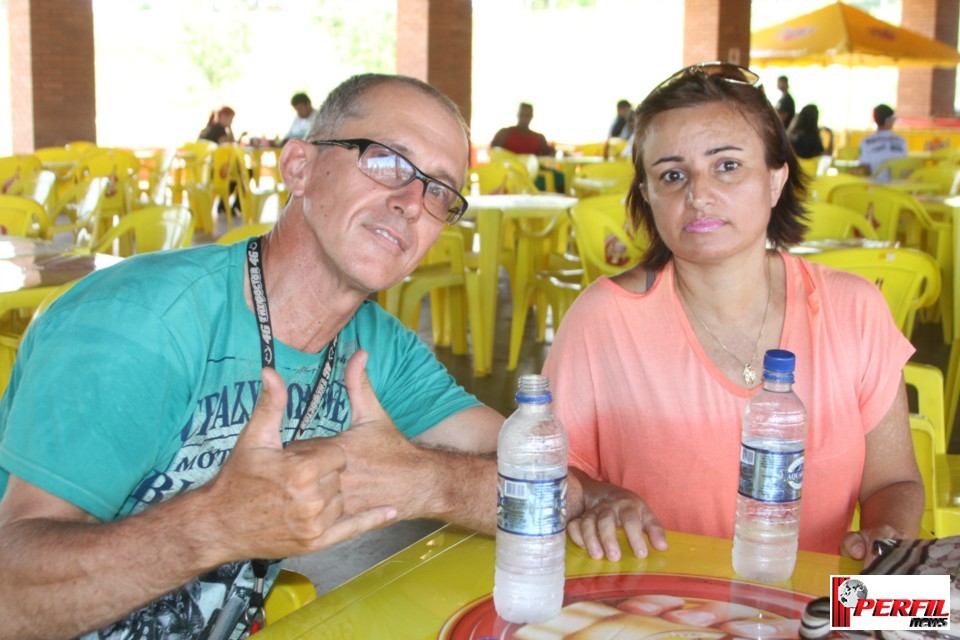 Irmã Norma e motociclistas de várias regiões prestigiam festa beneficente no Arenamix