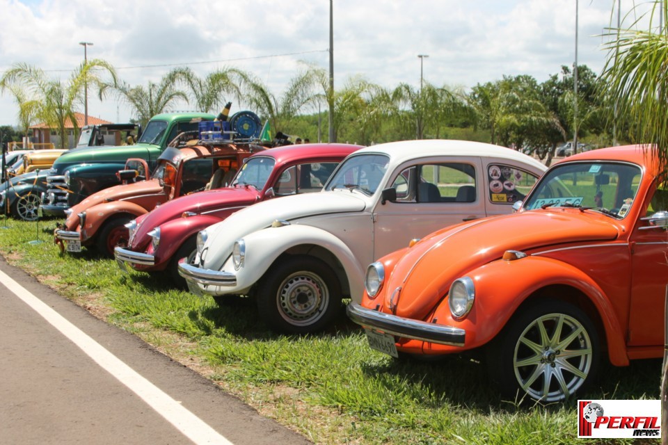 Irmã Norma e motociclistas de várias regiões prestigiam festa beneficente no Arenamix