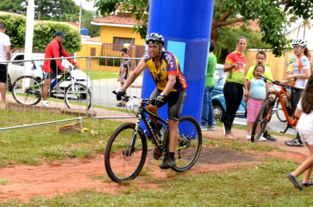 Desafio Mountain Bike reúne ciclistas de vários estados do país