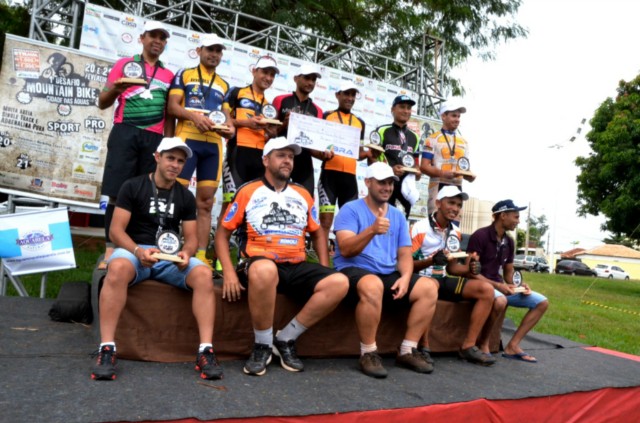 Desafio Mountain Bike reúne ciclistas de vários estados do país