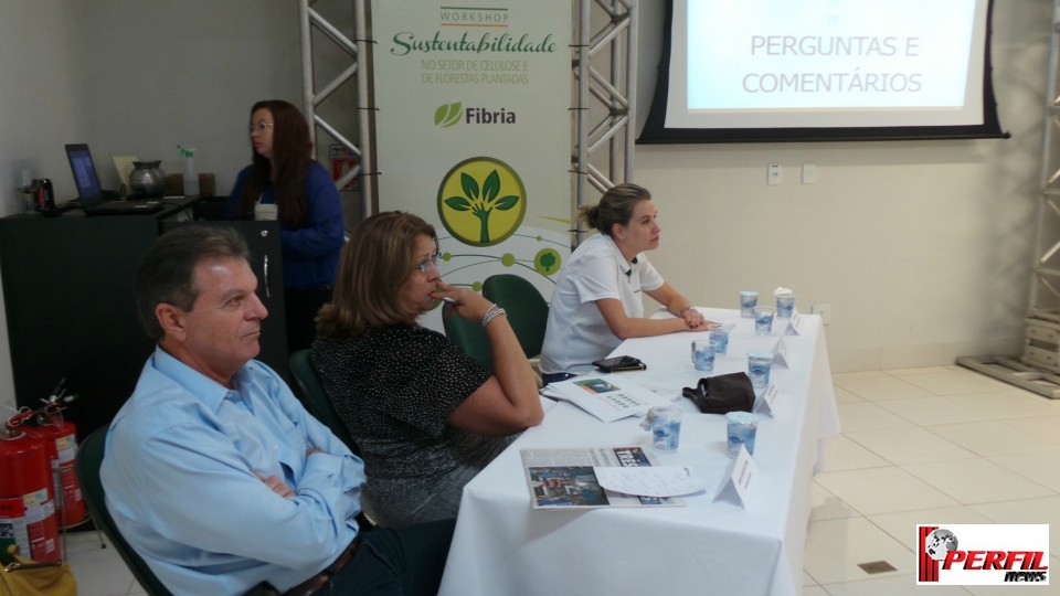 Workshop promovido pela Fibria mostra preocupação da empresa com o meio ambiente e sustentabilidade Workshop promovido pela Fibria mostra preocupação da empresa com o meio ambiente e sustentabilidade
