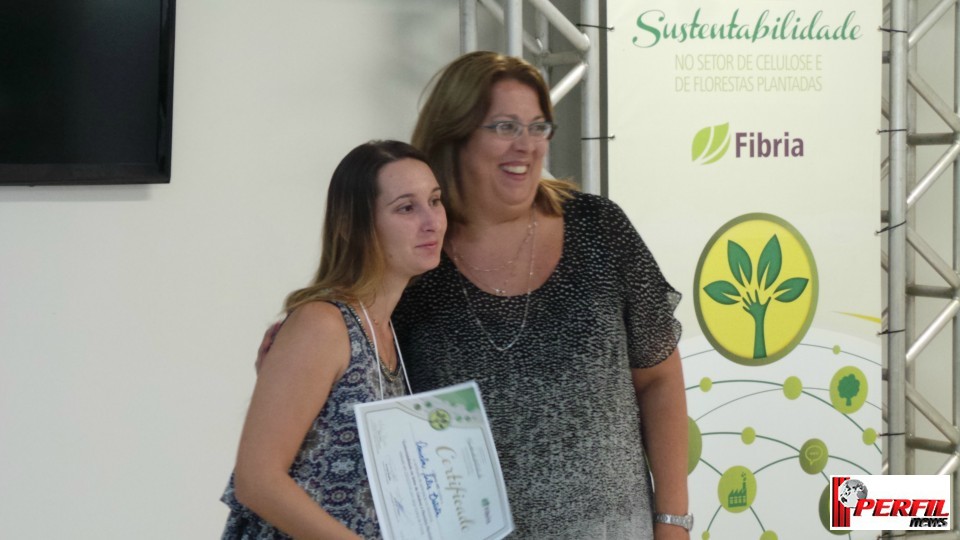 Workshop promovido pela Fibria mostra preocupação da empresa com o meio ambiente e sustentabilidade Workshop promovido pela Fibria mostra preocupação da empresa com o meio ambiente e sustentabilidade