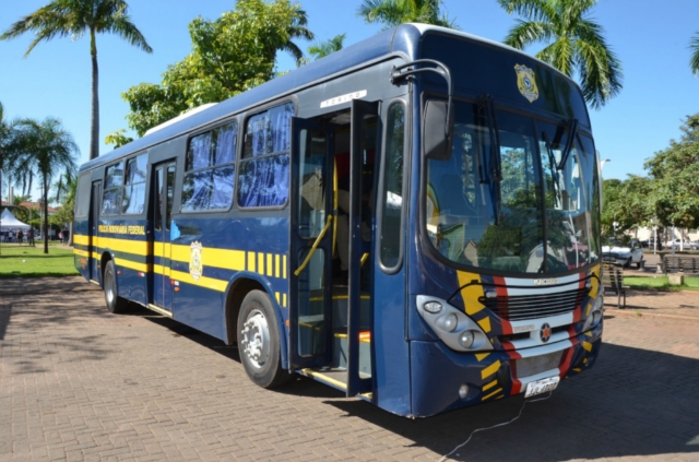 Rodovida realiza mobilização sobre trânsito na área central de Três Lagoas