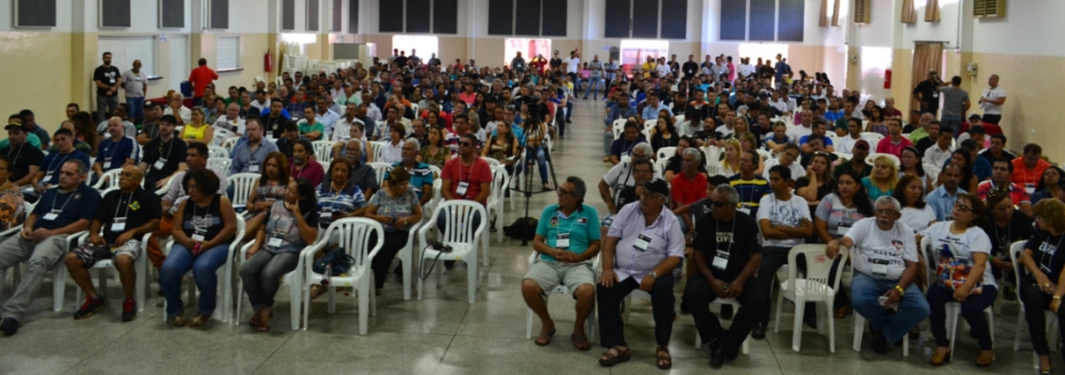 Em Assembleia lotada, Policiais Civis definem índice para campanha salarial