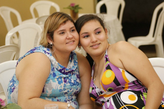 Chá Beneficente Das Domadoras