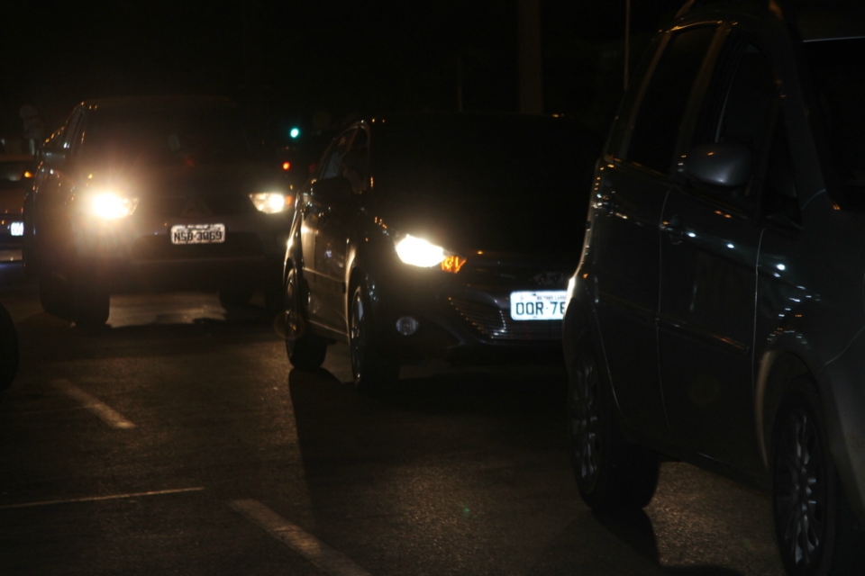 Carreata cruza avenidas de Três Lagoas em protesto à atual política do Brasil