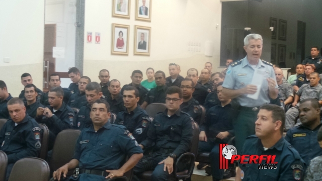 2º Batalhão de Polícia Militar realiza formatura na manhã dessa sexta