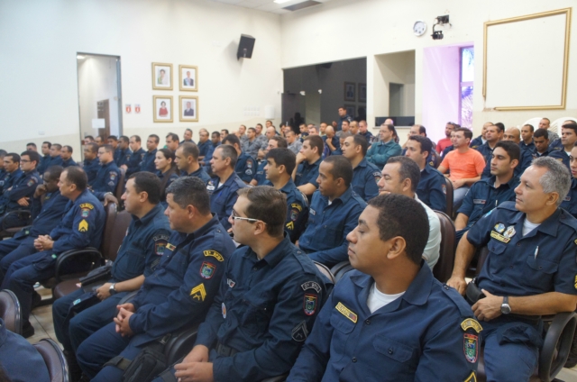 Comandante do 2º BPM recepciona nova turma de Cabos PMs