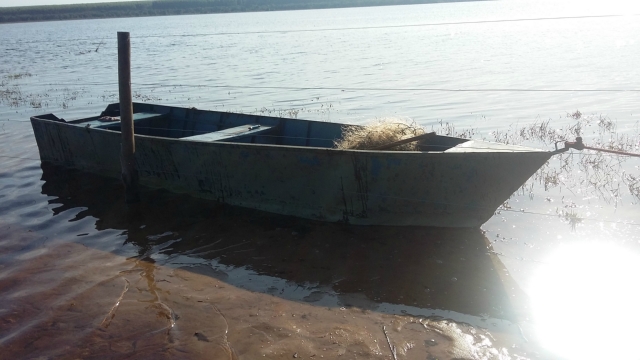 PMA prende pescador com redes ilegais e apreende pescado, barco e motor de popa