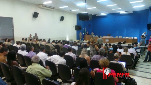 Troca de comando do Corpo de Bombeiros de Três Lagoas acontece neste momento