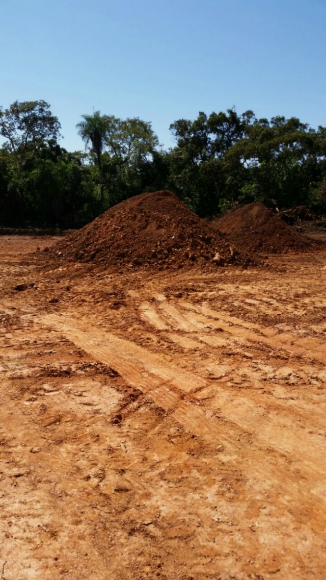 Advogado é autuado em R$23 mil por extração ilegal de cascalho em Bonito