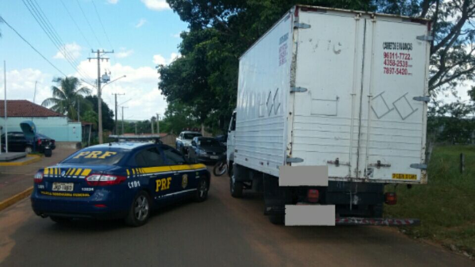 PRF recupera caminhão furtado com indícios do “golpe do seguro”