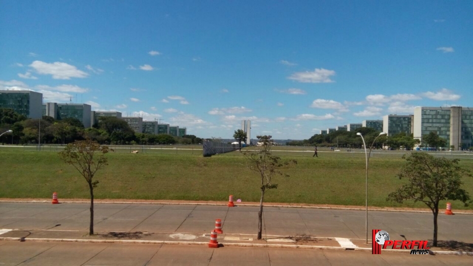 Clima em Brasília ainda é tranquilo, afirma três-lagoense