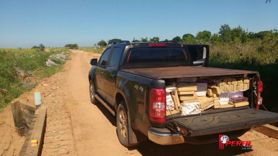 Base policial de Três Lagoas apreende mais de uma tonelada de maconha em rodovia