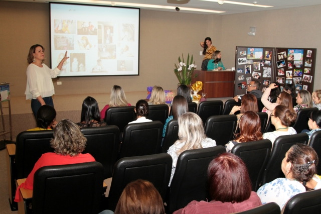 Palestras, sorteios e artesanatos marcam a semana em comemoração ao Dia das Mães no TCE-MS