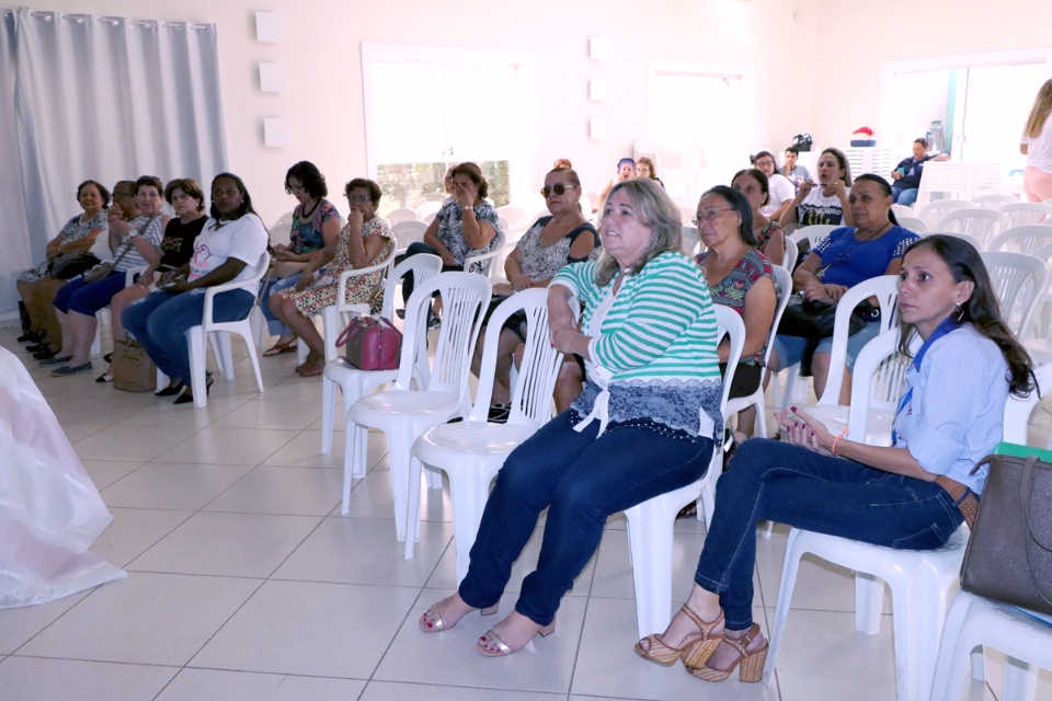 Palestra aborda “Saúde Mental da Mulher Vítima de Violência”