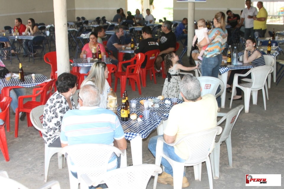 Nova Estrela comemora 48 anos com sorteio de 5 motos aos clientes