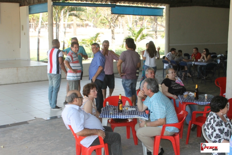 Nova Estrela comemora 48 anos com sorteio de 5 motos aos clientes