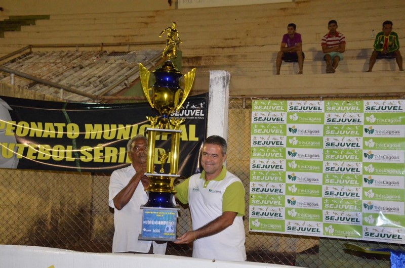 Novo Oeste consagra-se campeã de Futebol Amador – Série B