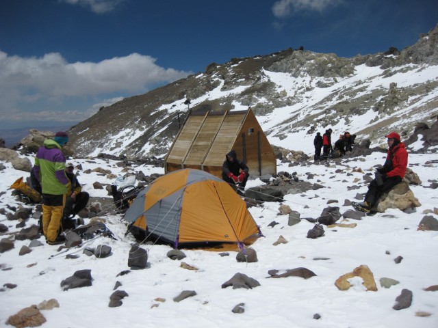 Aventureiro relata escalada na montanha mais alto das Américas