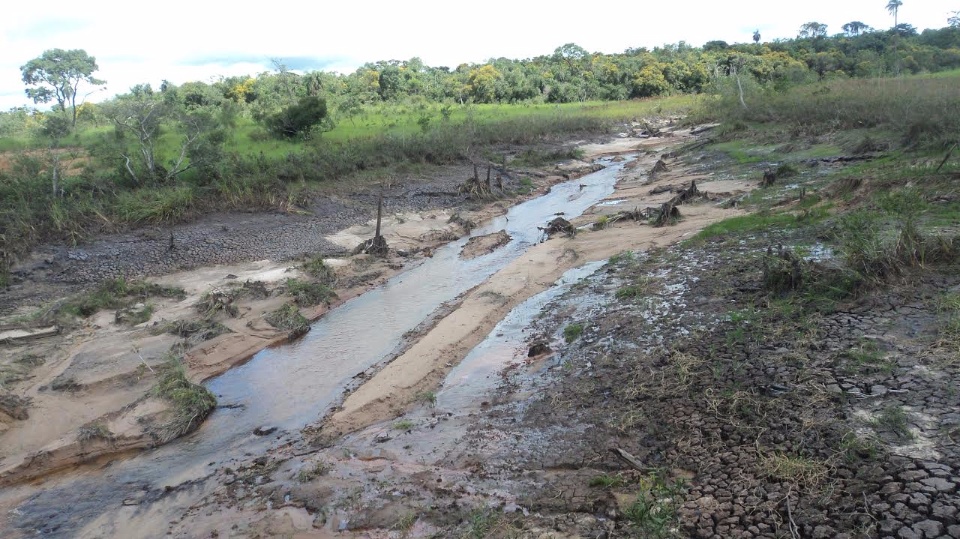 PMA autua pecuarista em R$ 50 mil por degradação de áreas protegidas causada por rompimento de represa ilegal