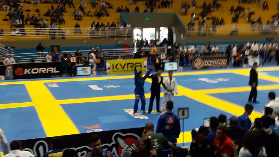 Atletas da Equipe SYON jiu jitsu de Três Lagoas conquistam Campeonato brasileiro de jiu jitsu