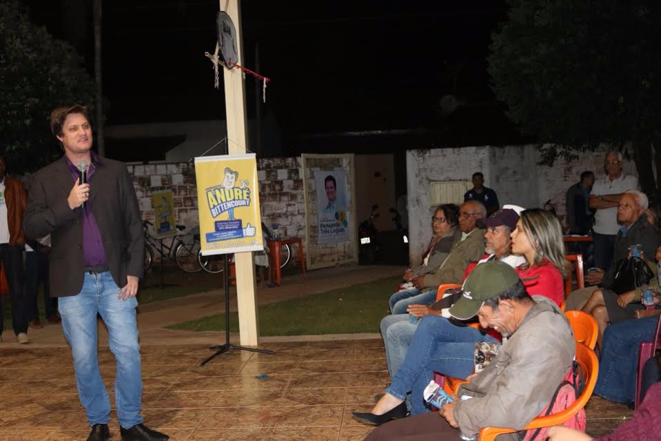 ‘Pensando Três Lagoas’, do vereador André Bittencourt , realizou reunião no Paranapungá com boa participação da população
