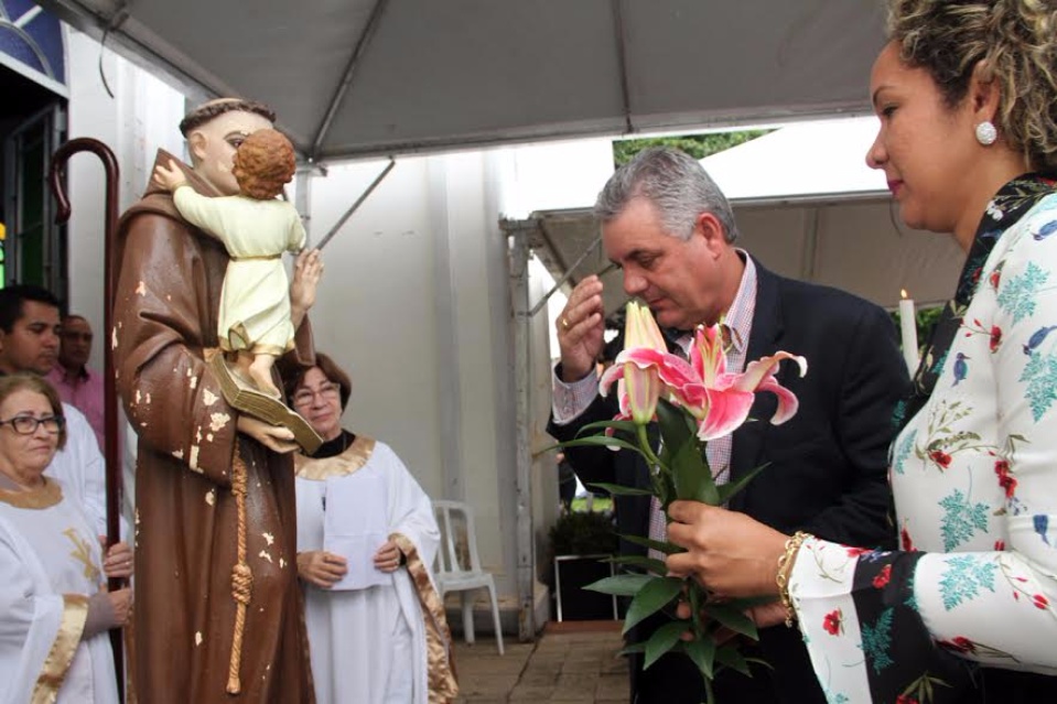 Confira as fotos da Missa Campal de Santo Antônio