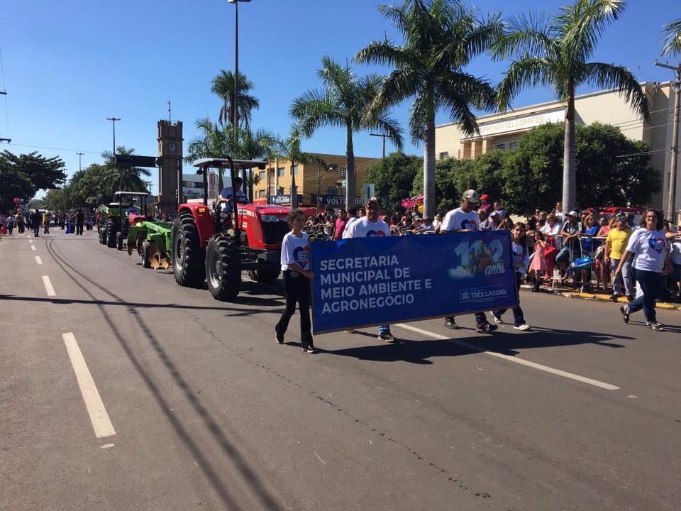 Desfile cívico marca aniversário de 102 anos de Três Lagoas