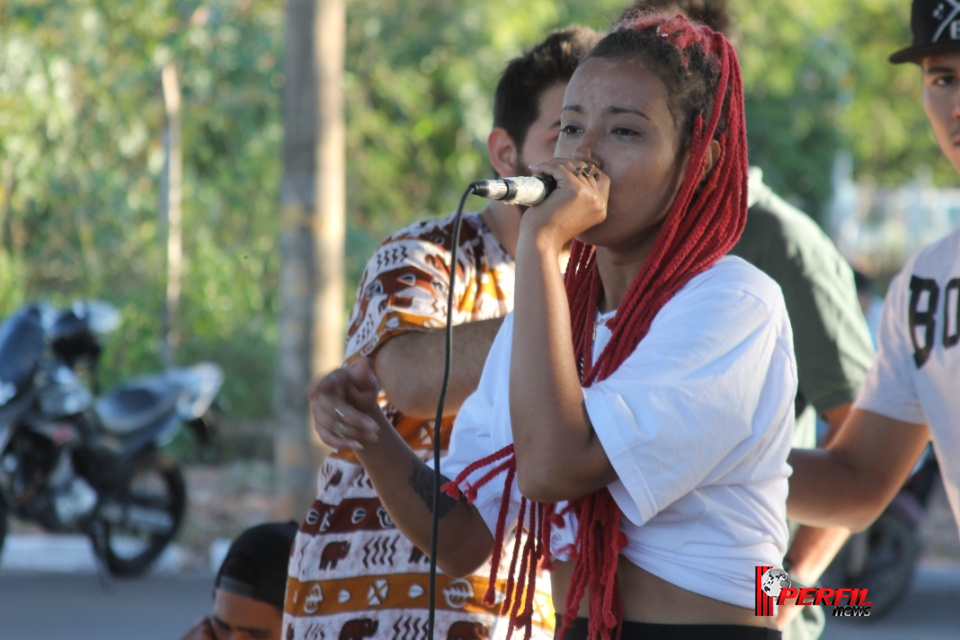 Manifestação cultural na pista de skate marca homenagem ao Cinza MC