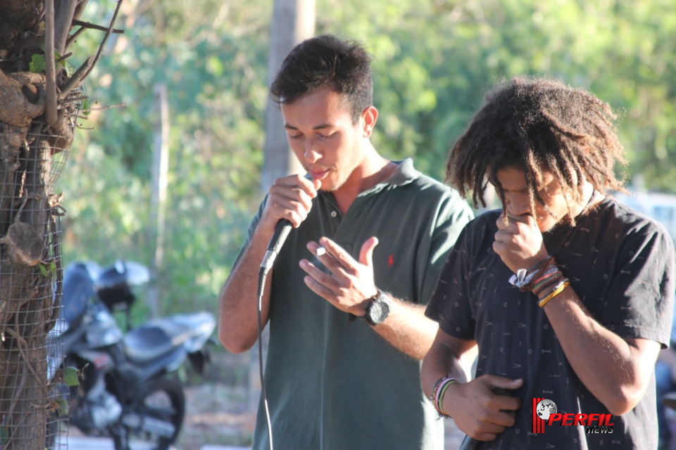 Manifestação cultural na pista de skate marca homenagem ao Cinza MC