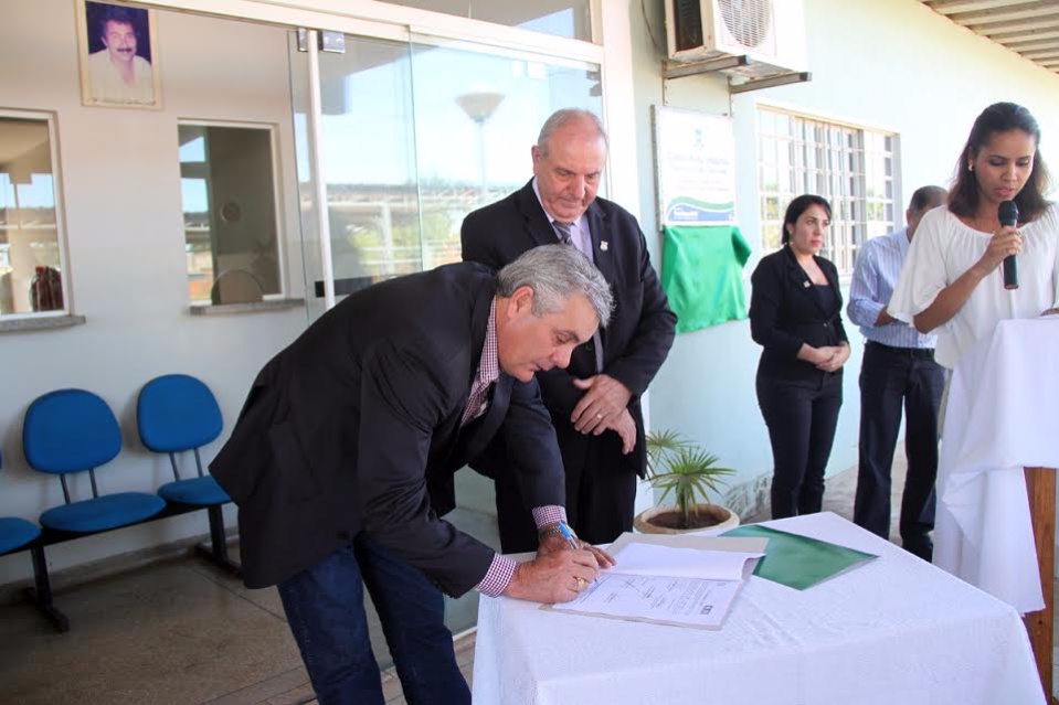 Agepen entrega obras de ampliação e assina convênio de ressocialização