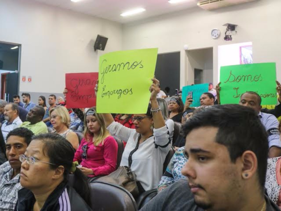 Vereadores discutem LDO durante primeira sessão extraordinária