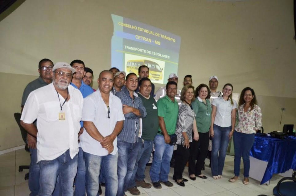 Motoristas da Educação recebem treinamento por parte da SEINTRA e CETRAN