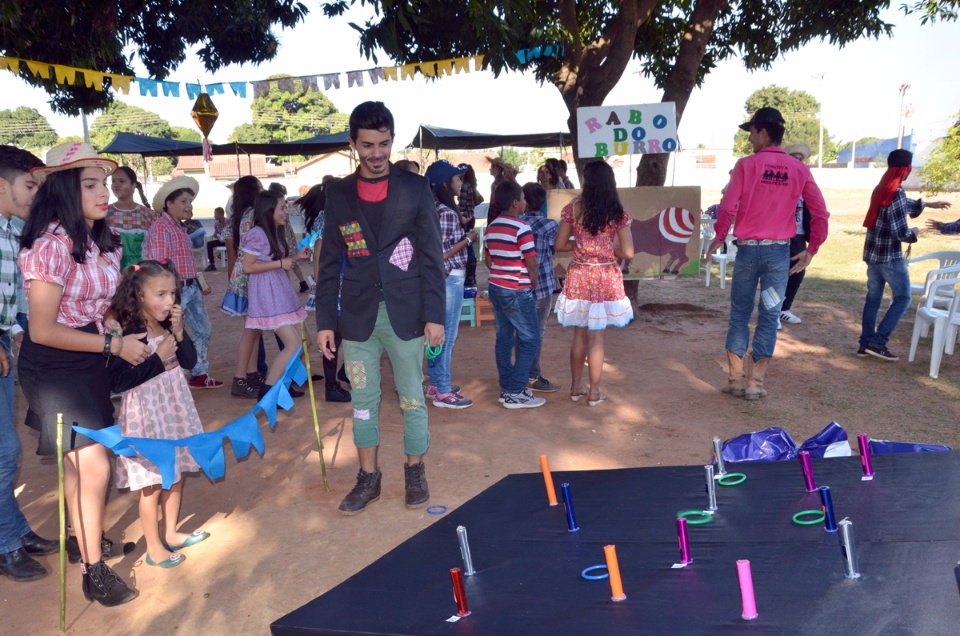 Banda Cristo Redentor realiza festa com arraiá e outras atrações