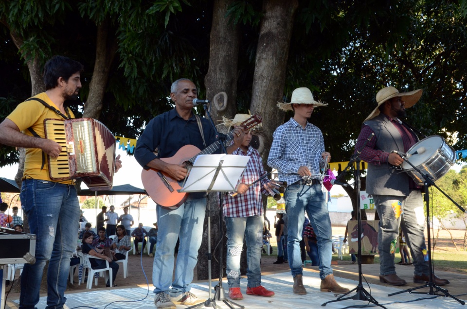 Banda Cristo Redentor realiza festa com arraiá e outras atrações