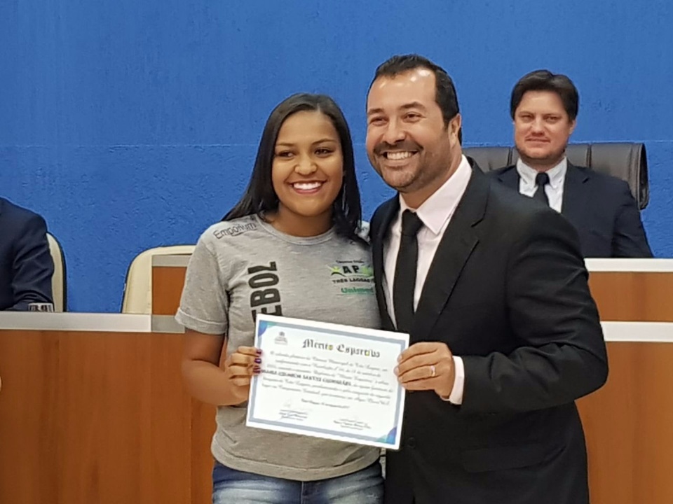 Câmara entrega título de Cidadão Três-lagoense, Moções de Congratulação e Mérito Esportivo